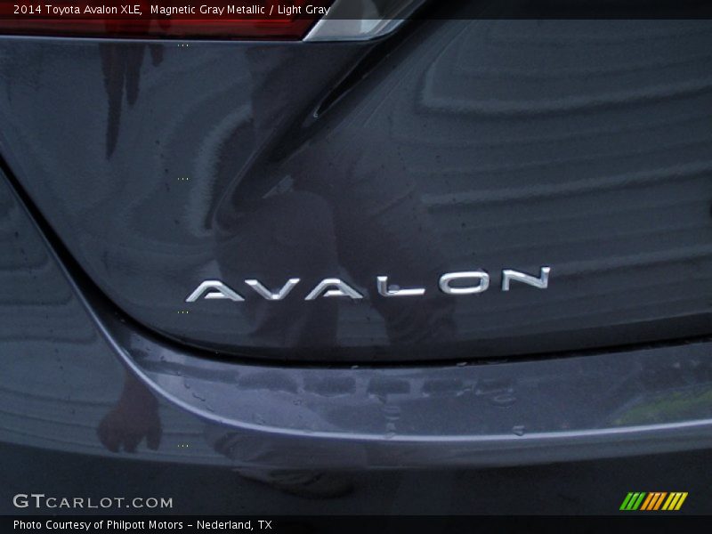 Magnetic Gray Metallic / Light Gray 2014 Toyota Avalon XLE