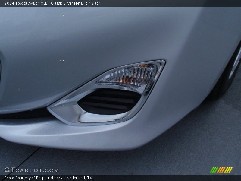 Classic Silver Metallic / Black 2014 Toyota Avalon XLE