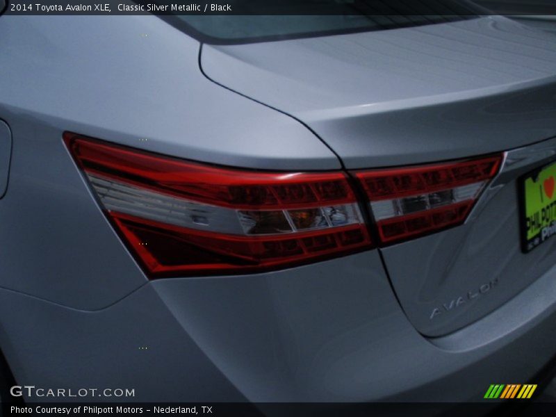 Classic Silver Metallic / Black 2014 Toyota Avalon XLE