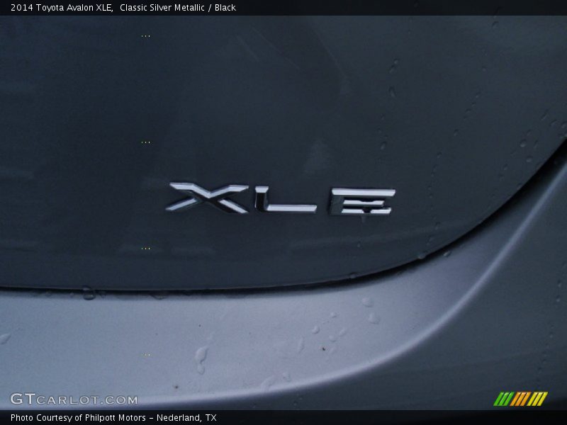 Classic Silver Metallic / Black 2014 Toyota Avalon XLE