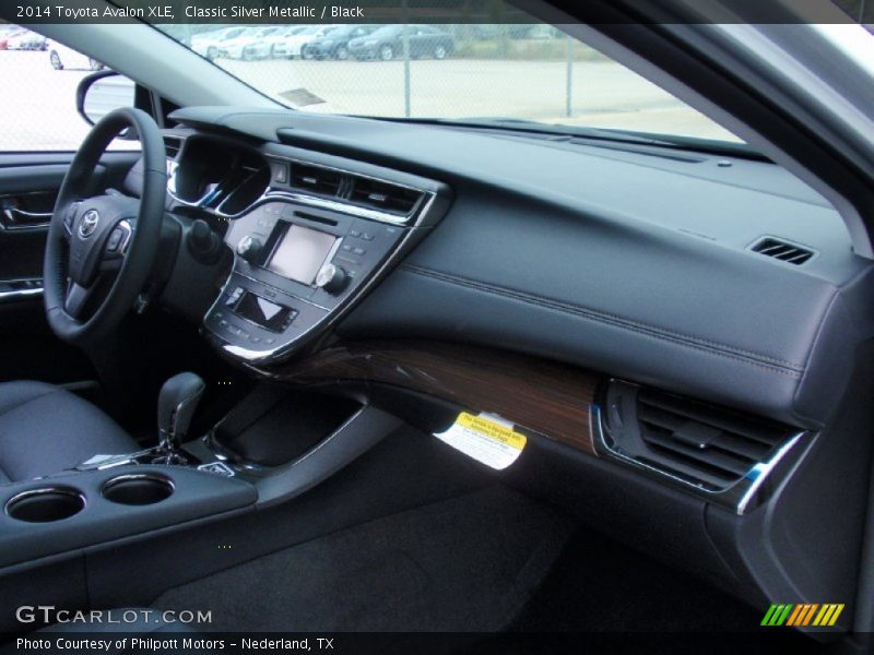 Classic Silver Metallic / Black 2014 Toyota Avalon XLE