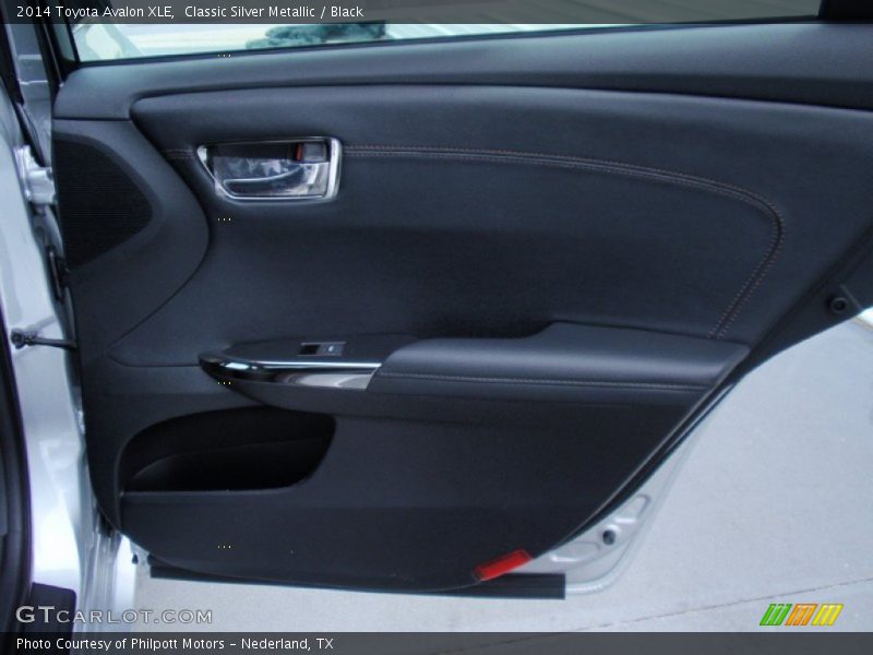 Classic Silver Metallic / Black 2014 Toyota Avalon XLE