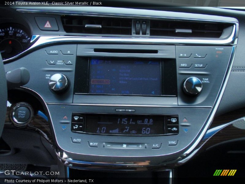 Classic Silver Metallic / Black 2014 Toyota Avalon XLE