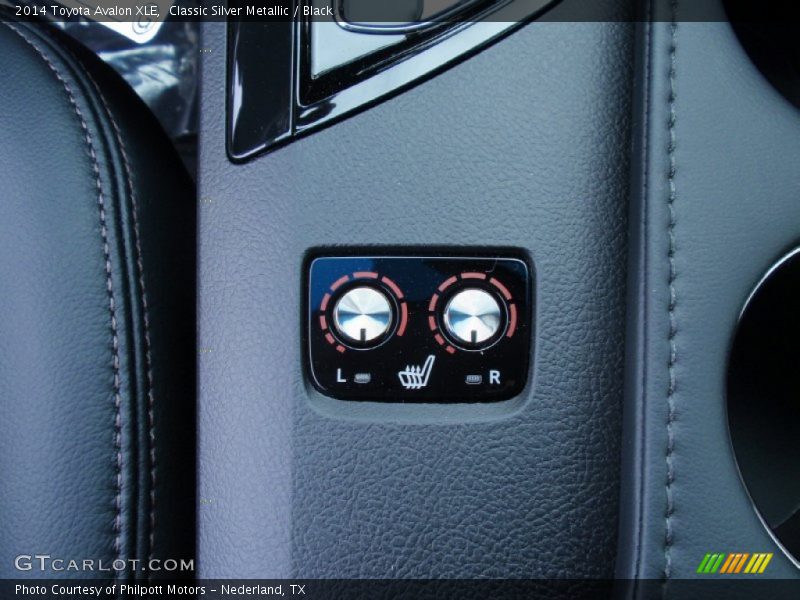 Classic Silver Metallic / Black 2014 Toyota Avalon XLE