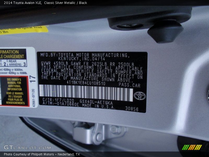 Classic Silver Metallic / Black 2014 Toyota Avalon XLE