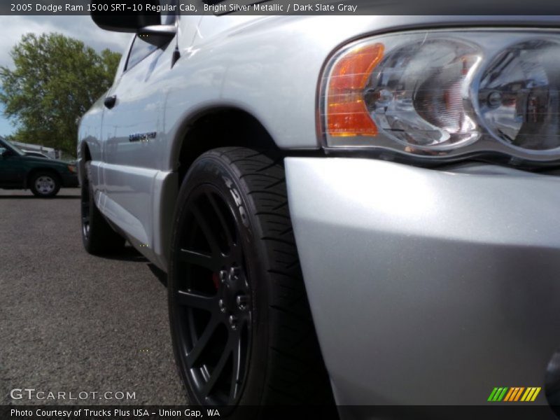 Bright Silver Metallic / Dark Slate Gray 2005 Dodge Ram 1500 SRT-10 Regular Cab