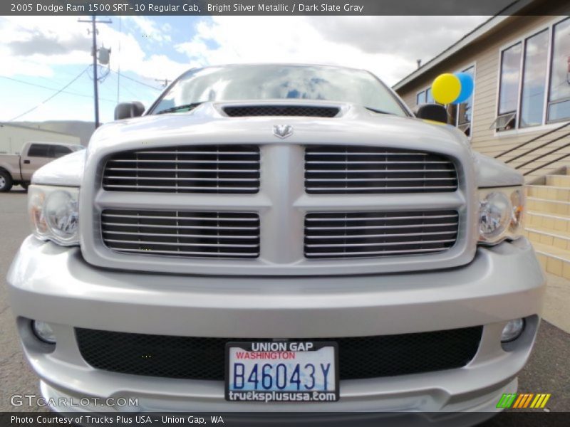 Bright Silver Metallic / Dark Slate Gray 2005 Dodge Ram 1500 SRT-10 Regular Cab