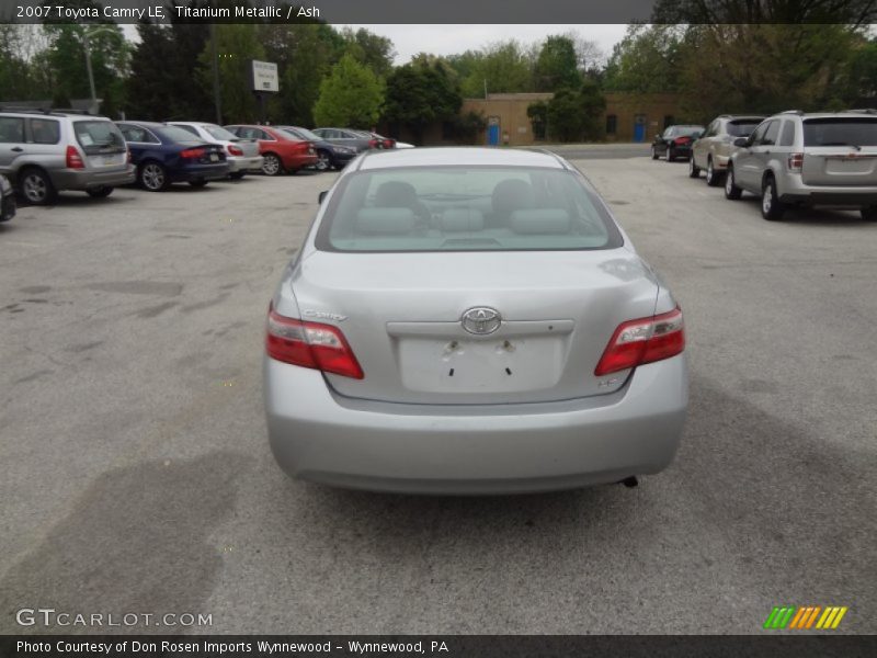 Titanium Metallic / Ash 2007 Toyota Camry LE