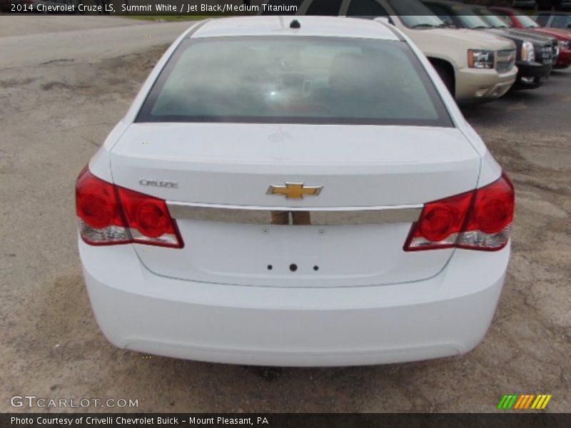 Summit White / Jet Black/Medium Titanium 2014 Chevrolet Cruze LS