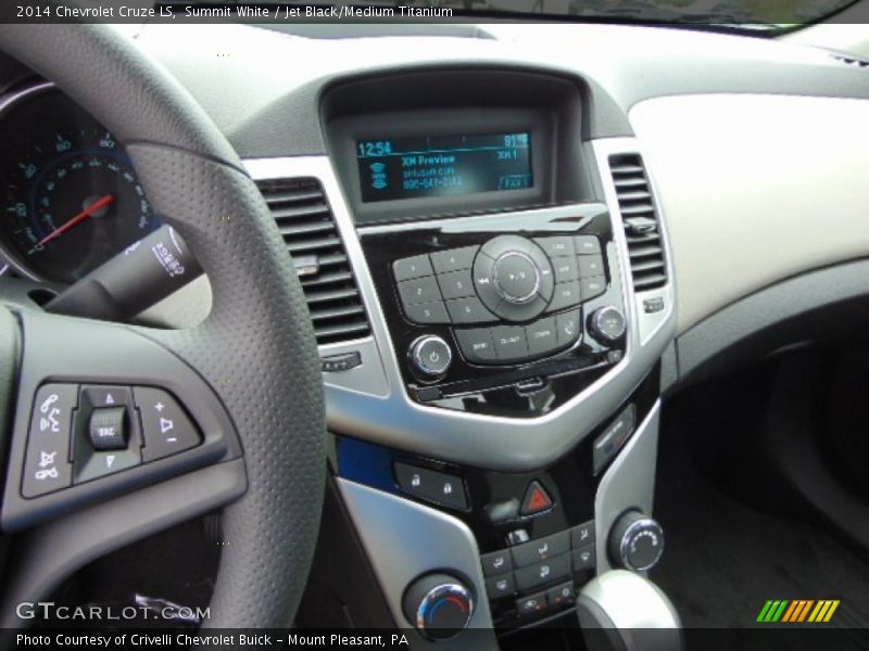Summit White / Jet Black/Medium Titanium 2014 Chevrolet Cruze LS