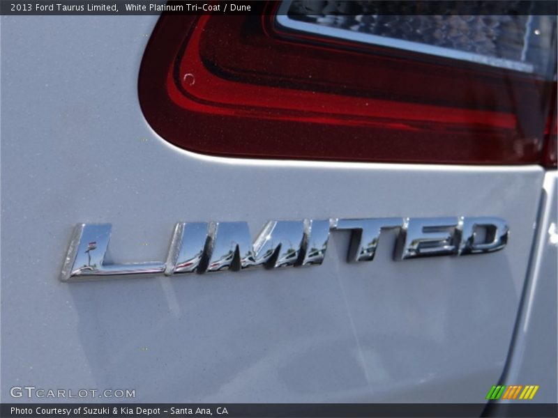 White Platinum Tri-Coat / Dune 2013 Ford Taurus Limited