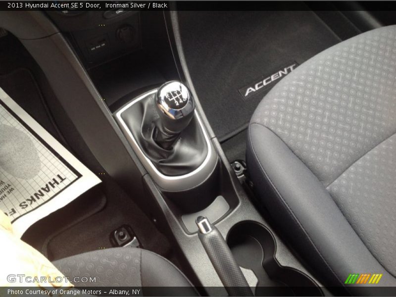 Ironman Silver / Black 2013 Hyundai Accent SE 5 Door