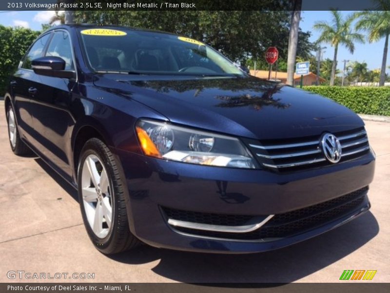 Night Blue Metallic / Titan Black 2013 Volkswagen Passat 2.5L SE