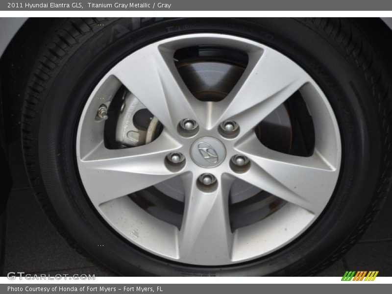 Titanium Gray Metallic / Gray 2011 Hyundai Elantra GLS