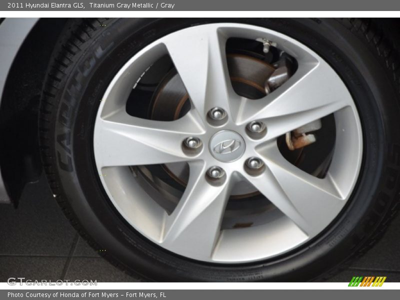 Titanium Gray Metallic / Gray 2011 Hyundai Elantra GLS