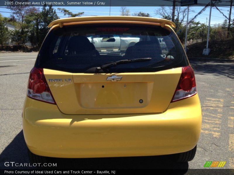 Summer Yellow / Gray 2005 Chevrolet Aveo LS Hatchback