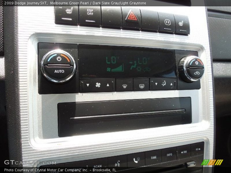 Melbourne Green Pearl / Dark Slate Gray/Light Graystone 2009 Dodge Journey SXT