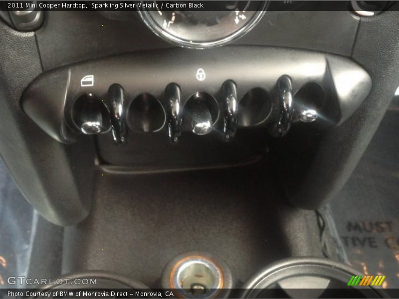 Sparkling Silver Metallic / Carbon Black 2011 Mini Cooper Hardtop