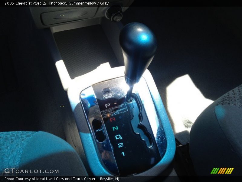 Summer Yellow / Gray 2005 Chevrolet Aveo LS Hatchback
