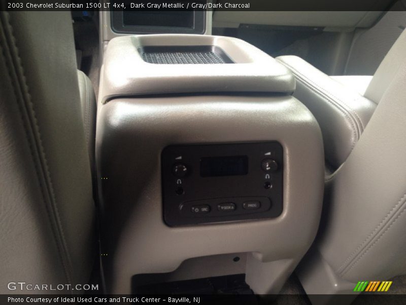 Dark Gray Metallic / Gray/Dark Charcoal 2003 Chevrolet Suburban 1500 LT 4x4