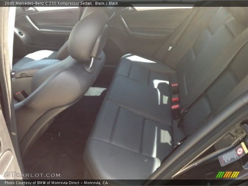Black / Black 2005 Mercedes-Benz C 230 Kompressor Sedan