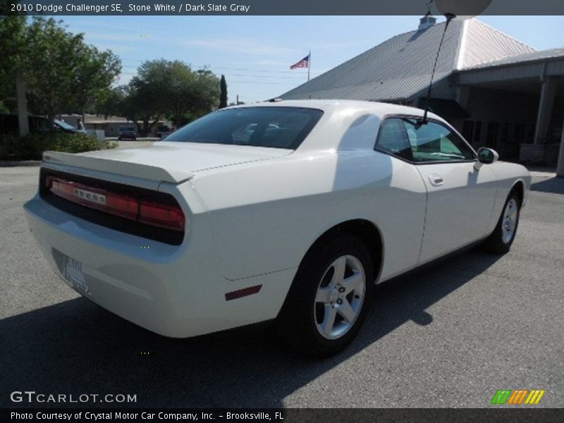 Stone White / Dark Slate Gray 2010 Dodge Challenger SE