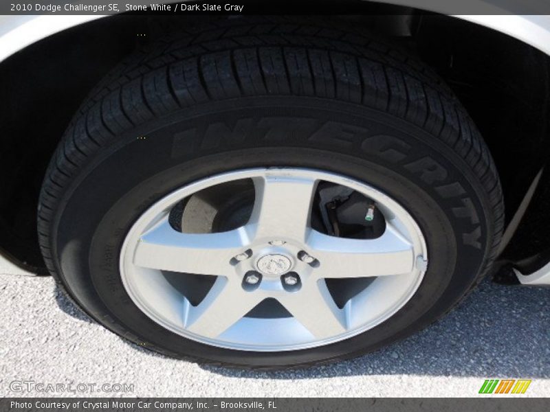 Stone White / Dark Slate Gray 2010 Dodge Challenger SE