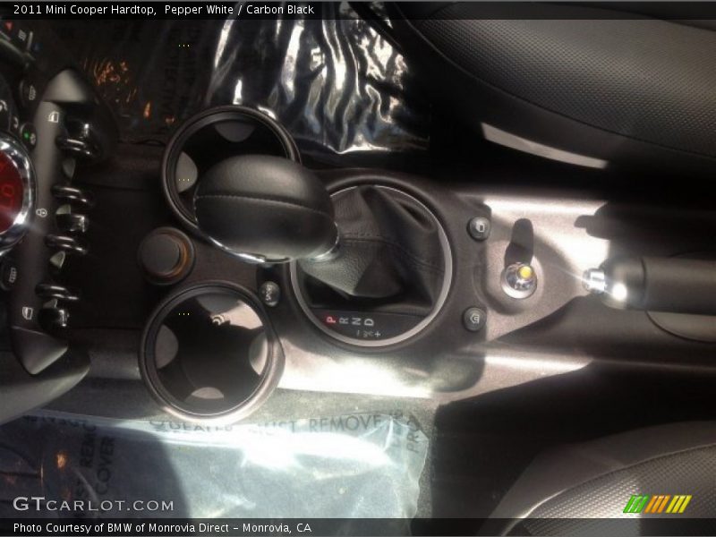 Pepper White / Carbon Black 2011 Mini Cooper Hardtop
