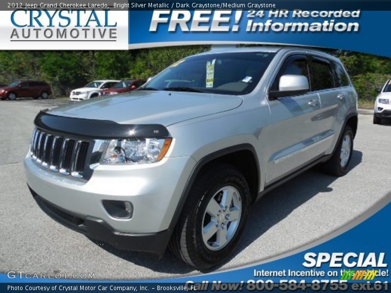 Bright Silver Metallic / Dark Graystone/Medium Graystone 2012 Jeep Grand Cherokee Laredo