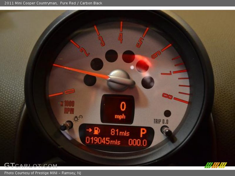 Pure Red / Carbon Black 2011 Mini Cooper Countryman