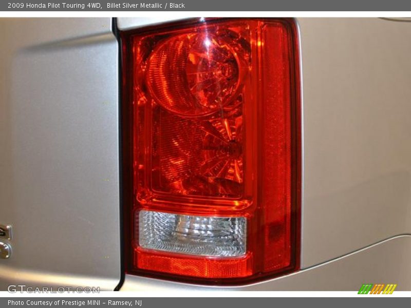 Billet Silver Metallic / Black 2009 Honda Pilot Touring 4WD