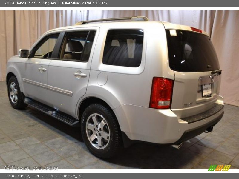 Billet Silver Metallic / Black 2009 Honda Pilot Touring 4WD