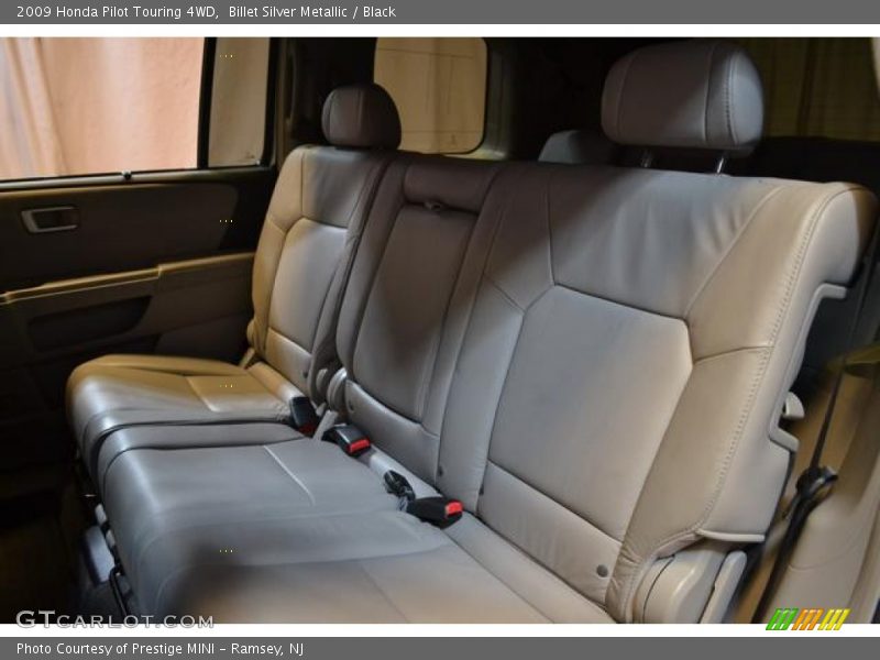 Billet Silver Metallic / Black 2009 Honda Pilot Touring 4WD