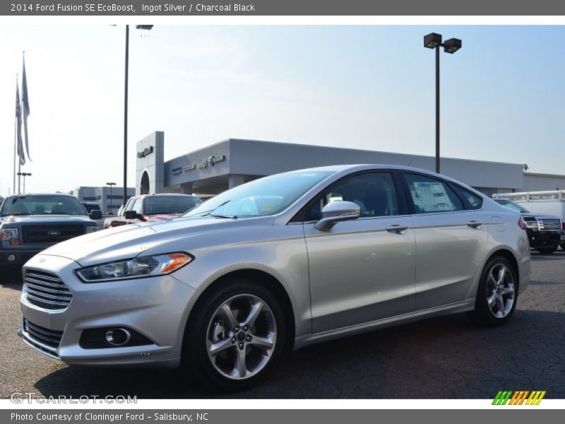 Ingot Silver / Charcoal Black 2014 Ford Fusion SE EcoBoost