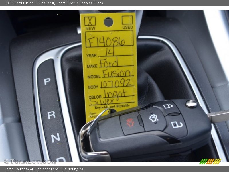 Ingot Silver / Charcoal Black 2014 Ford Fusion SE EcoBoost