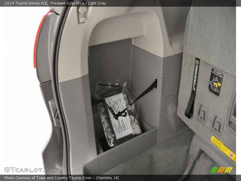 Predawn Gray Mica / Light Gray 2014 Toyota Sienna XLE