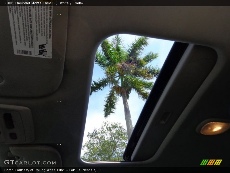 White / Ebony 2006 Chevrolet Monte Carlo LT