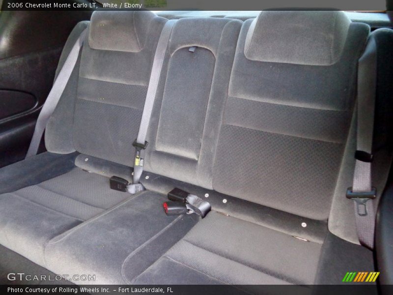 White / Ebony 2006 Chevrolet Monte Carlo LT