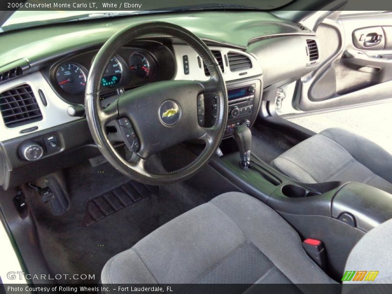 Ebony Interior - 2006 Monte Carlo LT 
