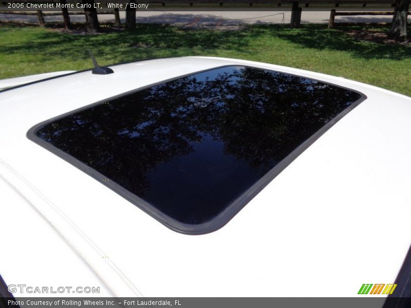 White / Ebony 2006 Chevrolet Monte Carlo LT