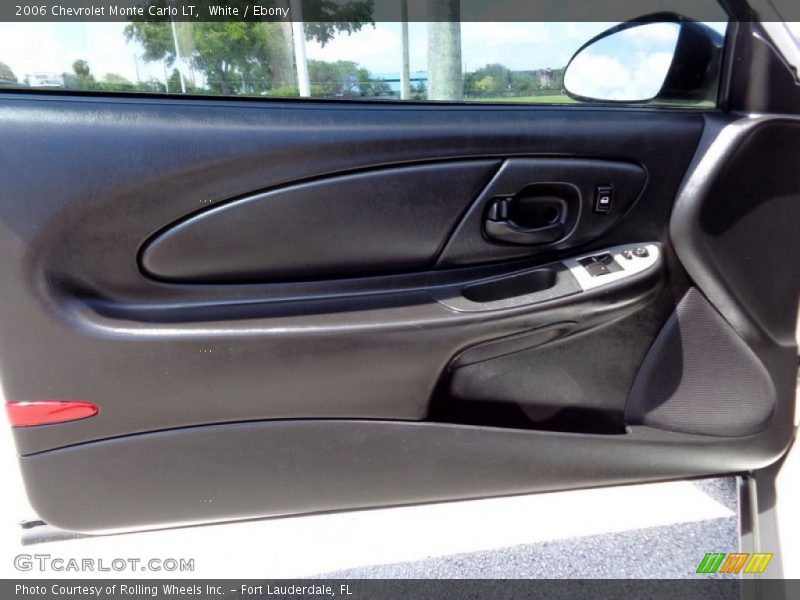 White / Ebony 2006 Chevrolet Monte Carlo LT