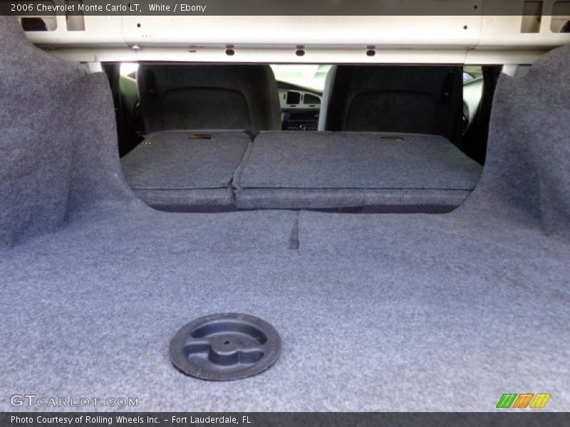 White / Ebony 2006 Chevrolet Monte Carlo LT
