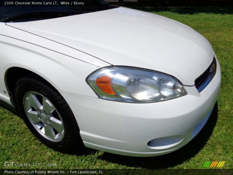 White / Ebony 2006 Chevrolet Monte Carlo LT