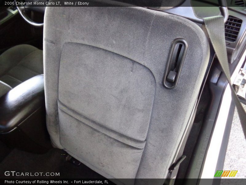 White / Ebony 2006 Chevrolet Monte Carlo LT