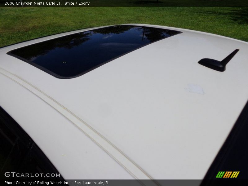 White / Ebony 2006 Chevrolet Monte Carlo LT
