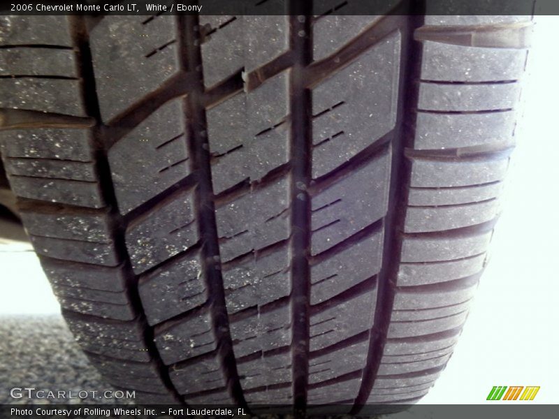 White / Ebony 2006 Chevrolet Monte Carlo LT
