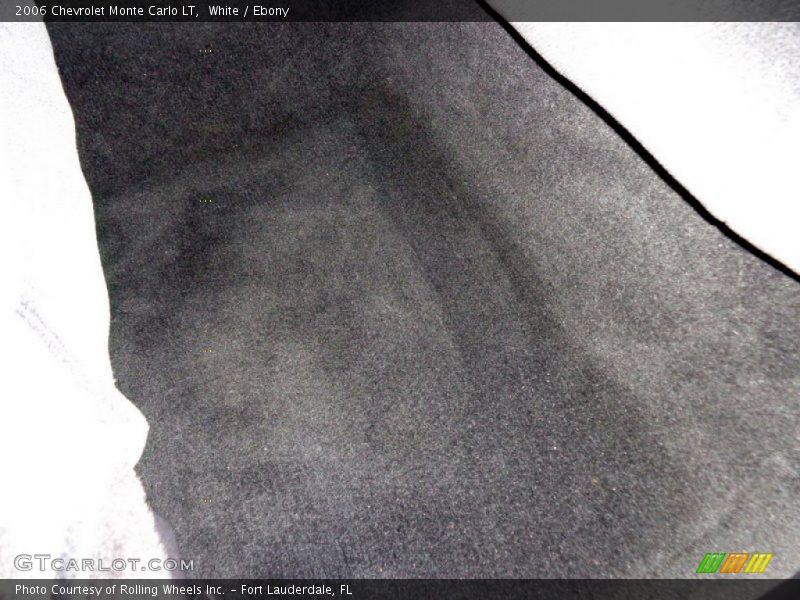White / Ebony 2006 Chevrolet Monte Carlo LT