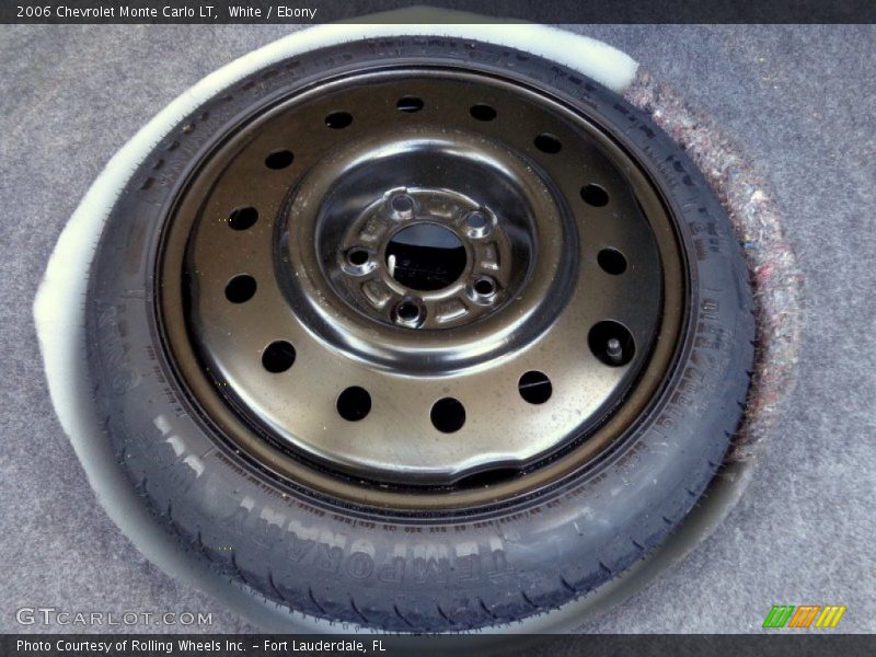 White / Ebony 2006 Chevrolet Monte Carlo LT