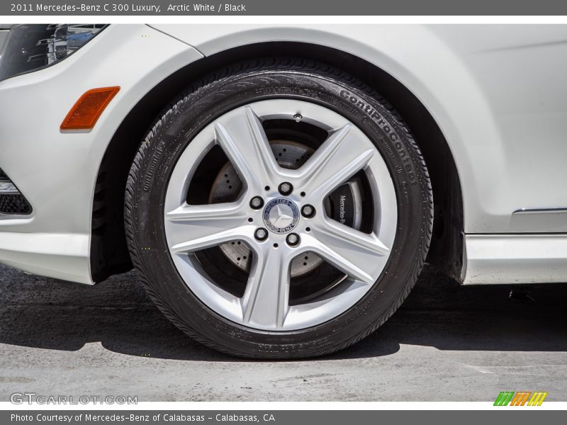 Arctic White / Black 2011 Mercedes-Benz C 300 Luxury