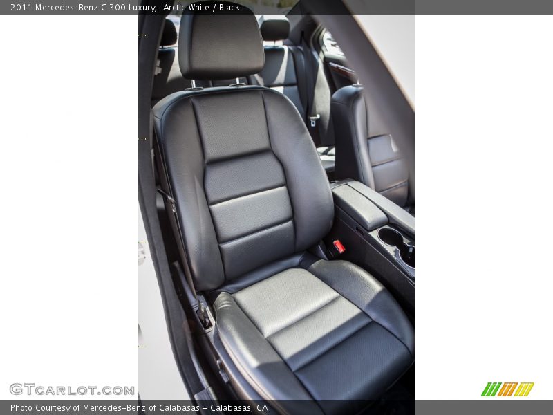 Arctic White / Black 2011 Mercedes-Benz C 300 Luxury